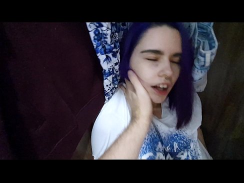 ❤️ 在壁櫥裡找到我姐姐並幫她射精 ️ 超級色情 在色情 zh-tw.vegasservice.ru